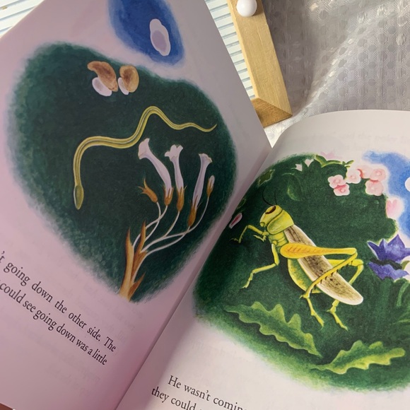 Little Golden Book Ser.: The Poky Little Puppy by Janette Sebring Lowrey (2001, - Picture 3 of 3